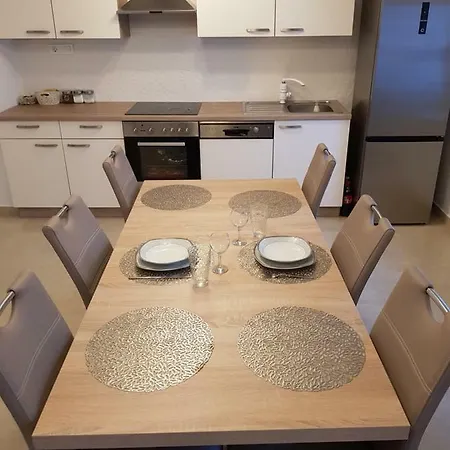 Vila Maris Vikendica